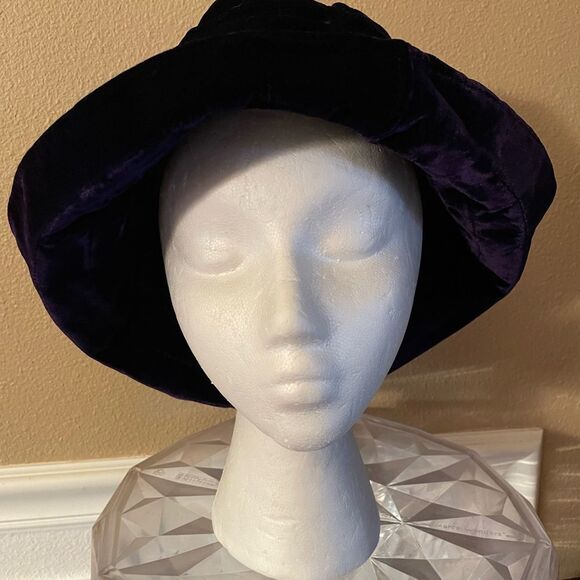 SJ Maughan Of London Crushed Velvet Look Deep Purple Womens Bucket Hat Vintage main image 6
